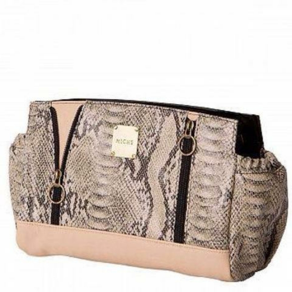 Miche Leslie Classic Shell - Picture 2 of 3